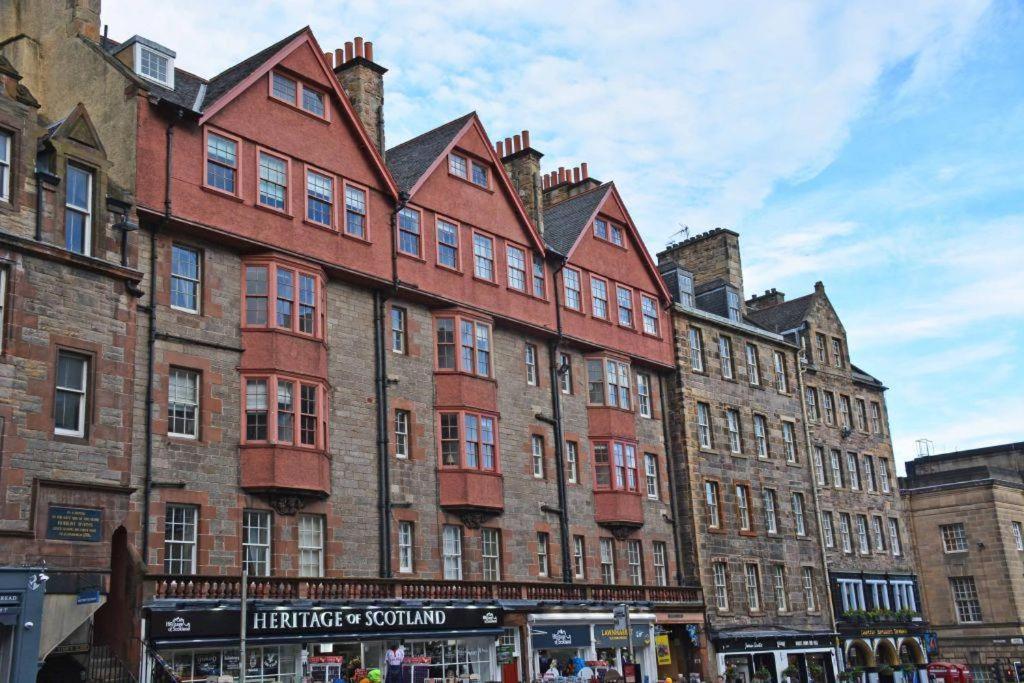 Royal Mile Romance By Heritage Of Scotland Llp Edinburgh