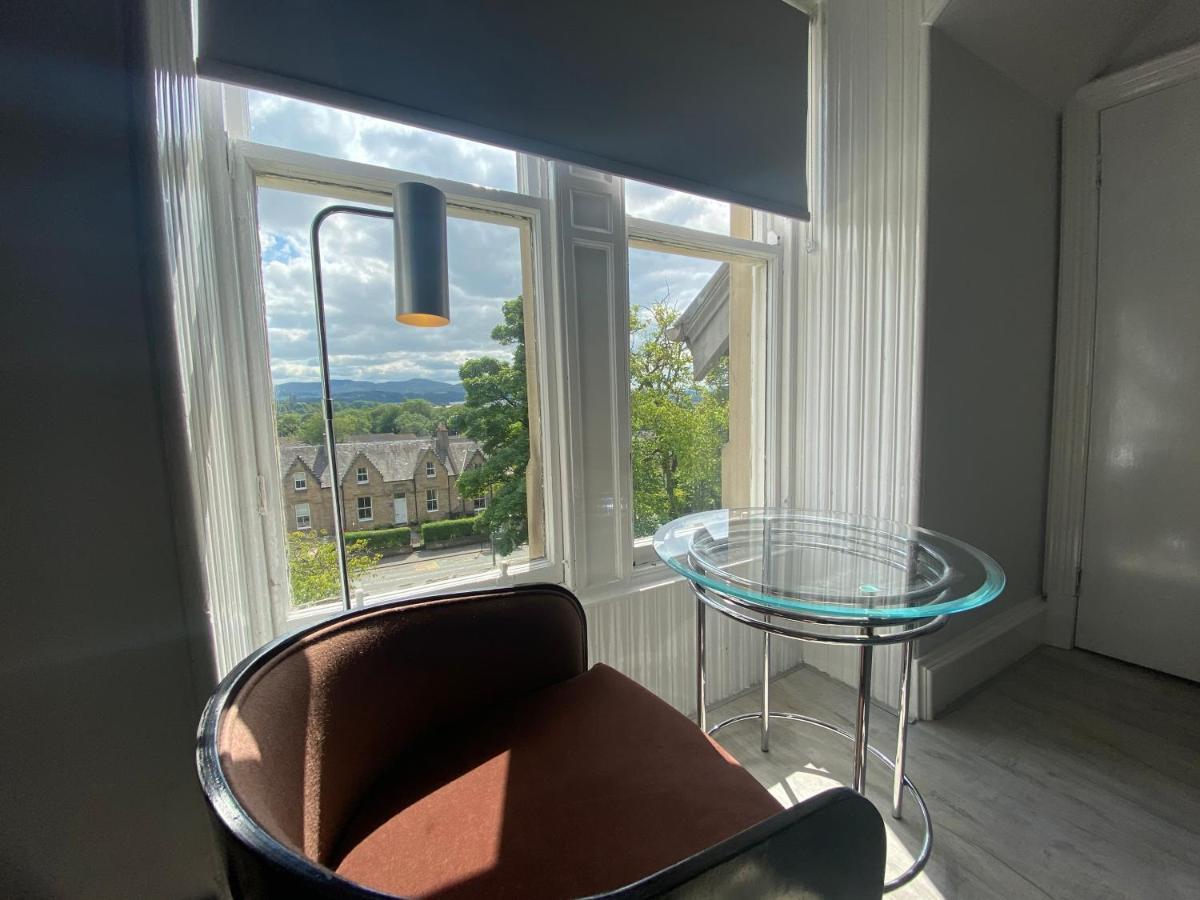 Hotel No6 West Coates 3*