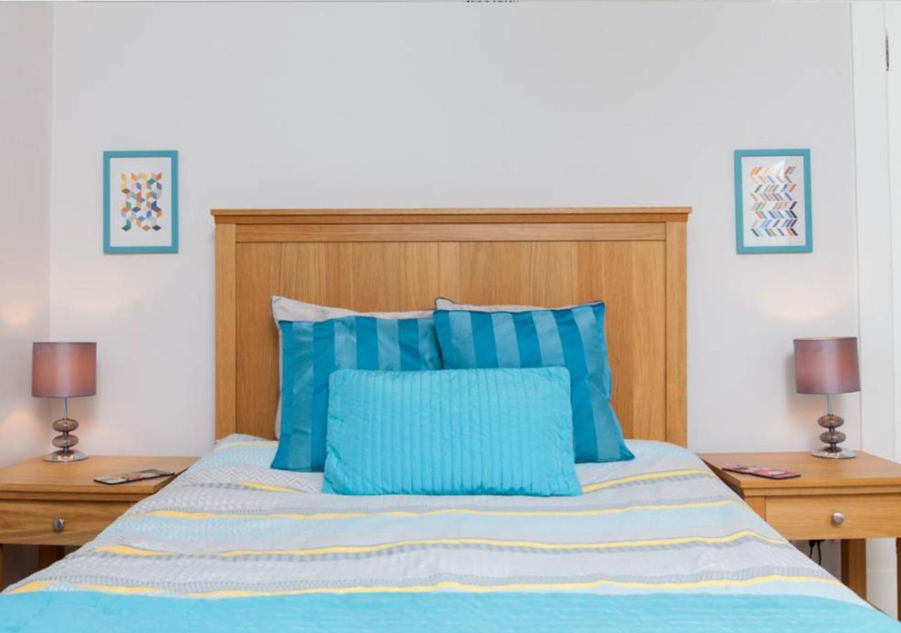 Apartment Bright And Modern Causewayside