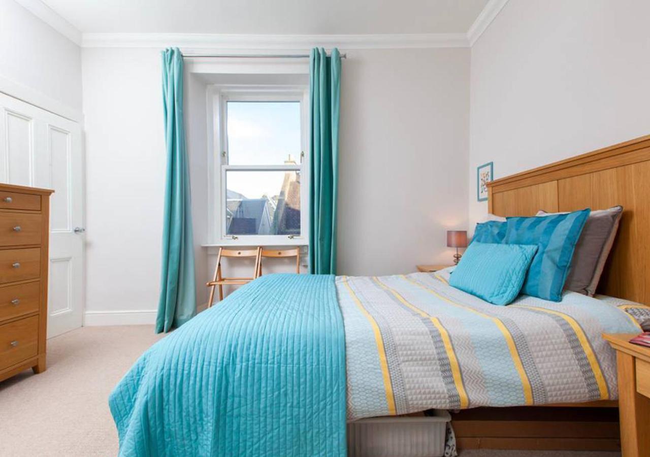 Bright And Modern Causewayside *