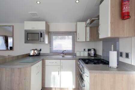- Seton Sands - Rio Caravan - Pet Friendly Holiday home Edinburgh