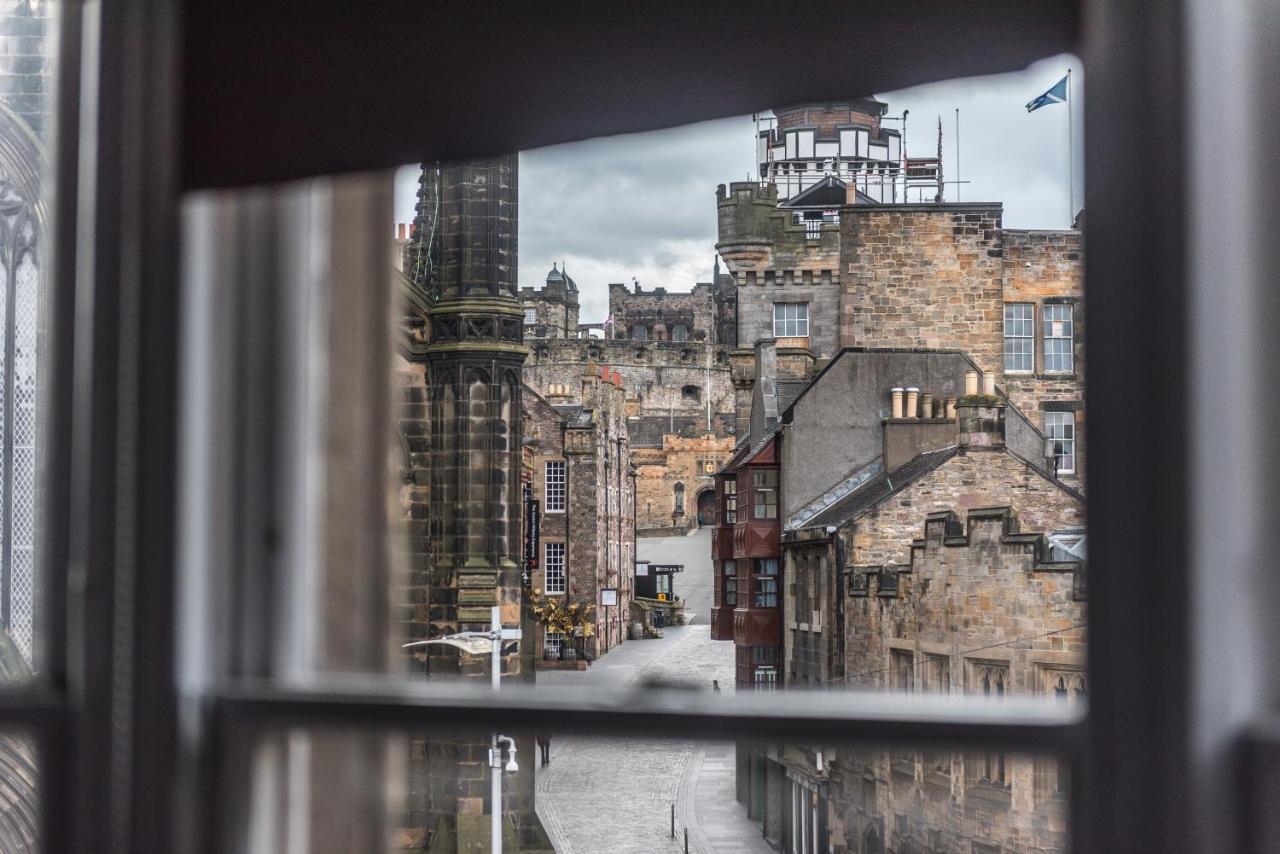 F&o - 1 Bedroom Royal Mile Stunning Castle View Sleeps 2 Apartment *