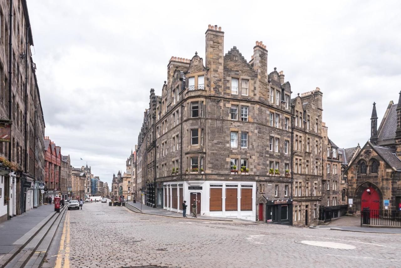 F&o - 1 Bedroom Royal Mile Stunning Castle View Sleeps 2 Apartment Edinburgh