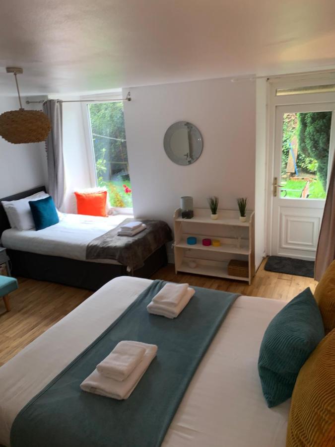Apartment Charming 5-bed In Edinburgh