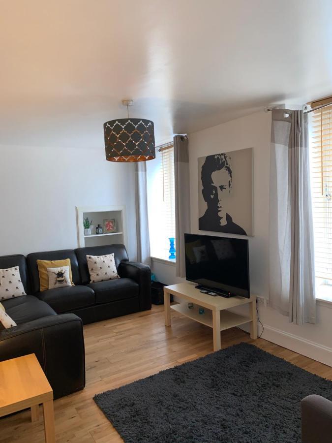 Charming 5-bed In EDI