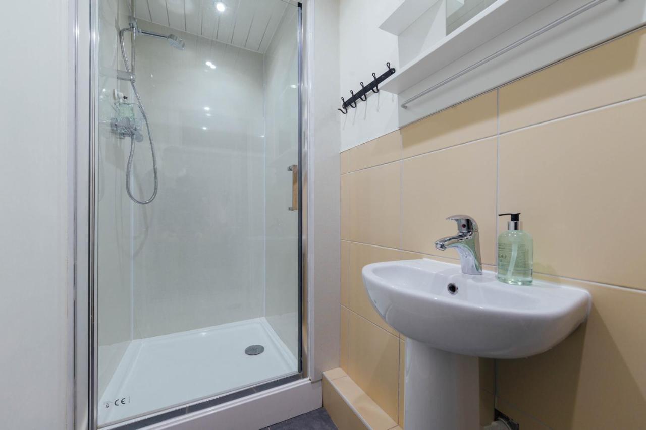 Stylish And Comfortable Centre Edinburgh