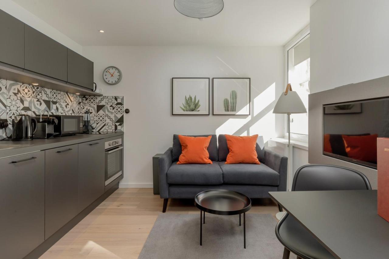 Destiny Scotland Market Street Apartment Edinburgh