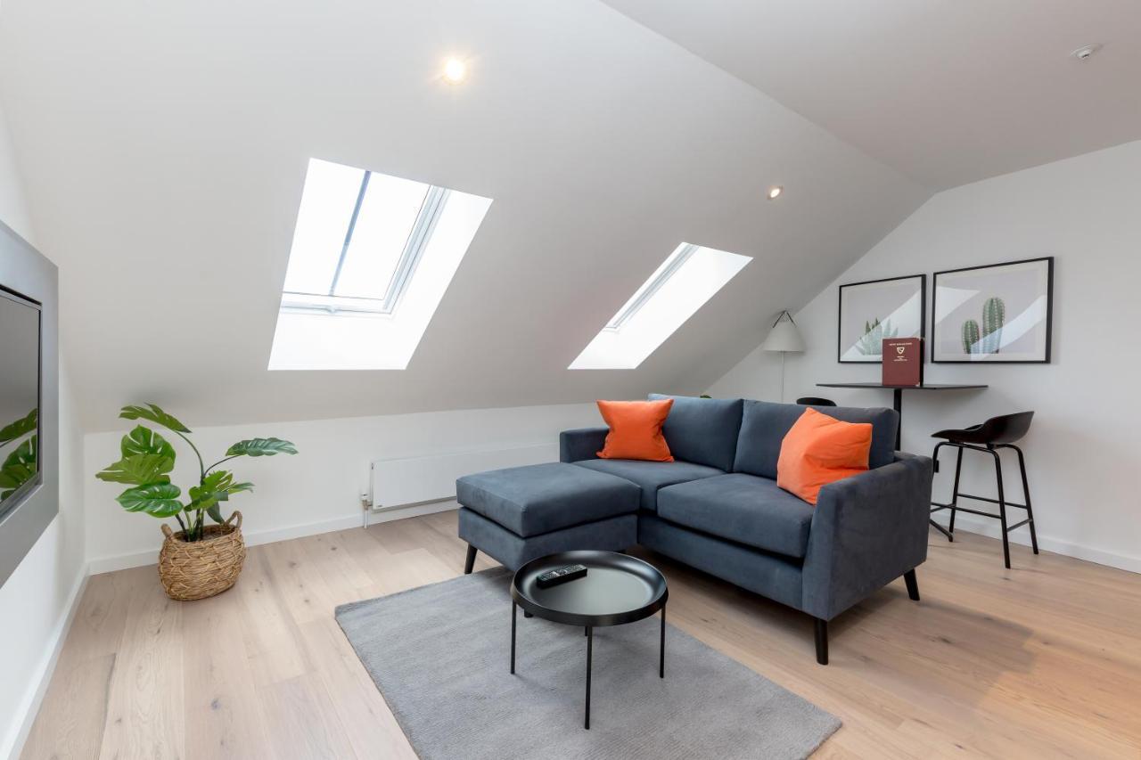Destiny Scotland Market Street Apartment Edinburgh