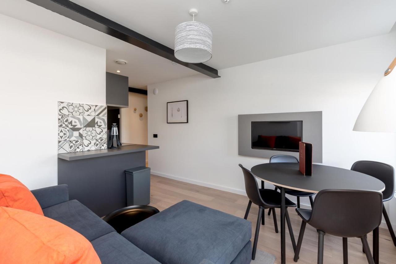 Destiny Scotland Market Street Apartment Edinburgh
