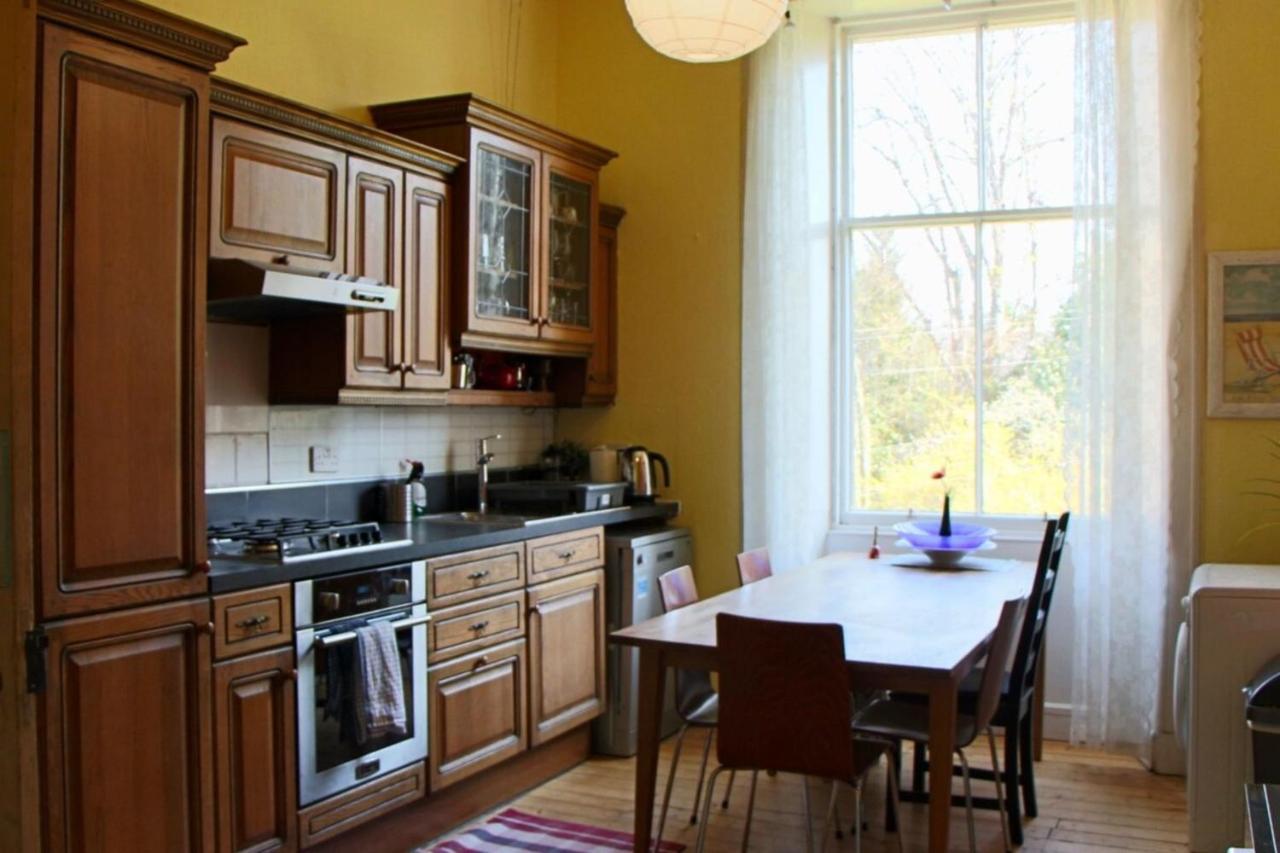Classic Flat In The Heart Of Morningside