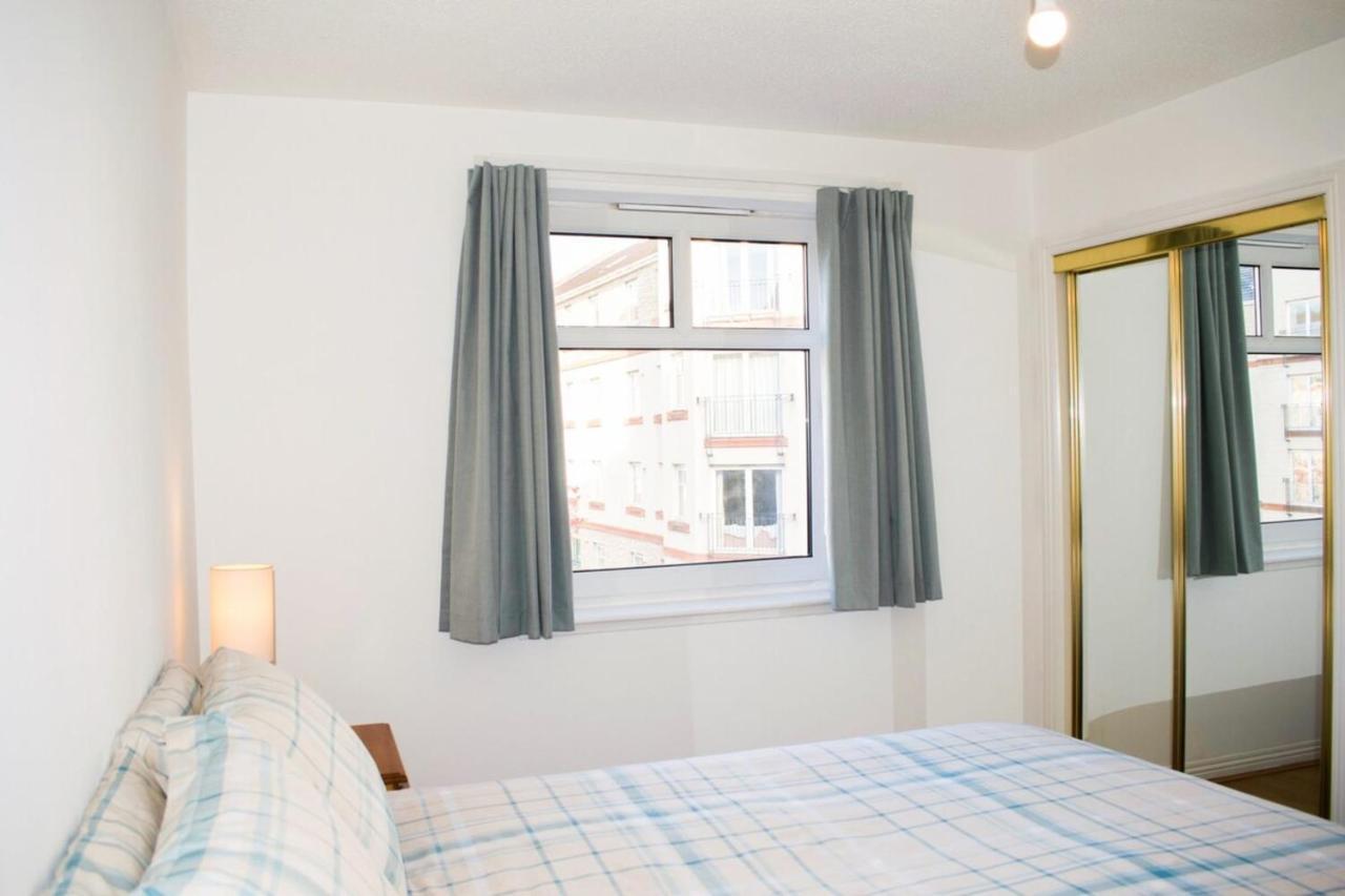Apartment Peaceful 2 Bedroom Sleeps 5 Free Parking