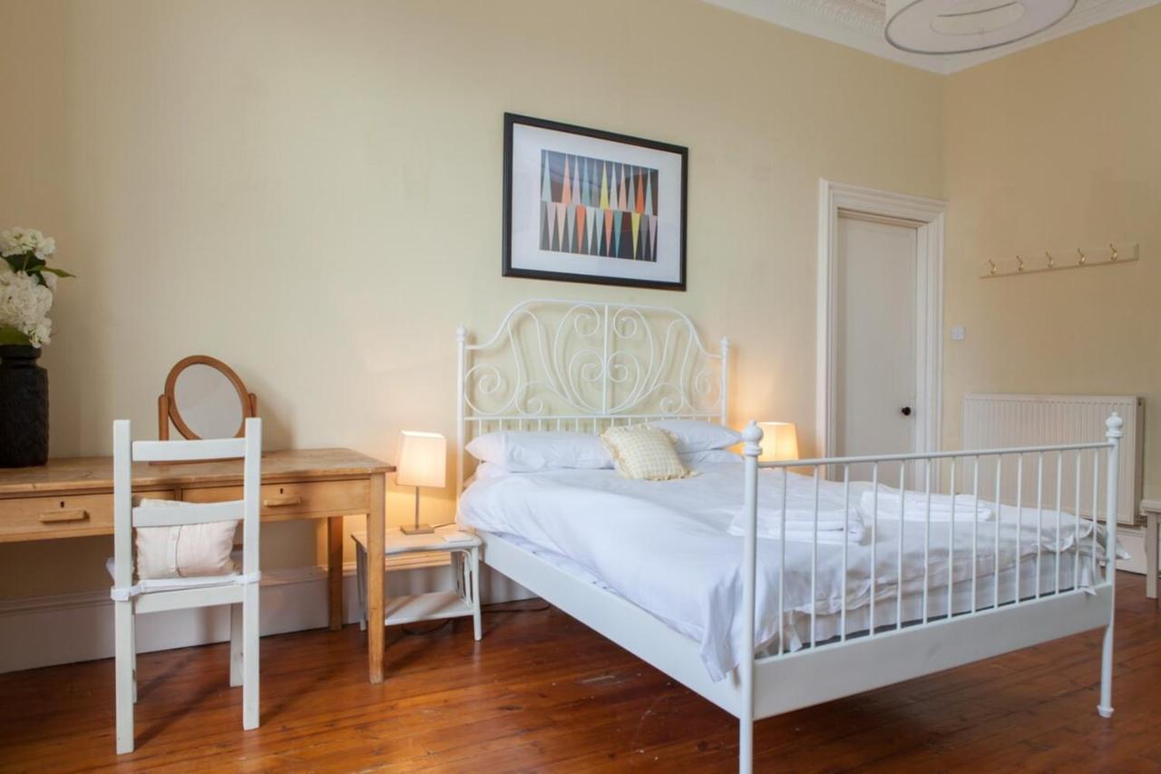 Apartment Amazing 4 Bedroom Just Off The Meadows Edinburgh