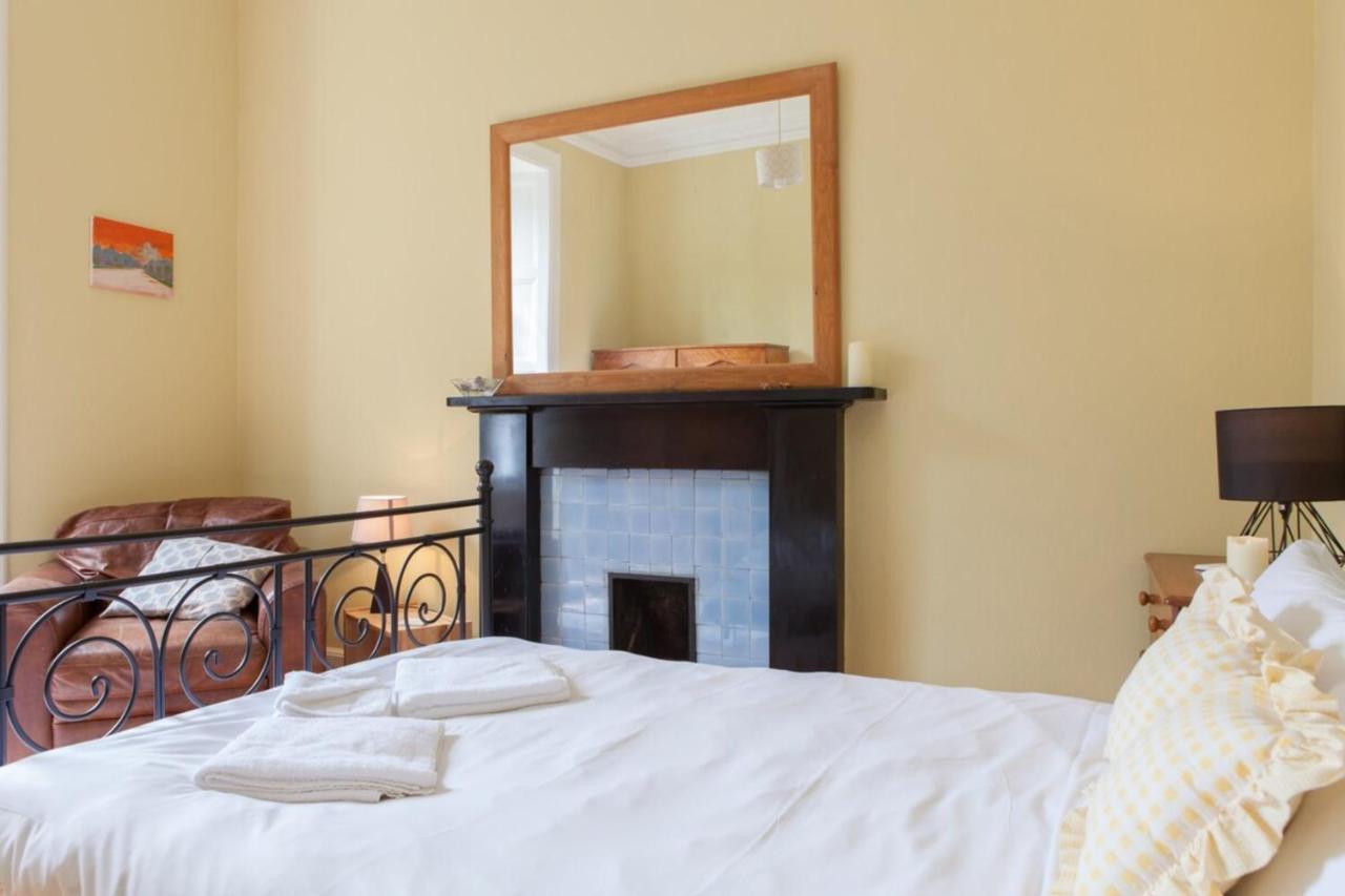 Amazing 4 Bedroom Just Off The Meadows