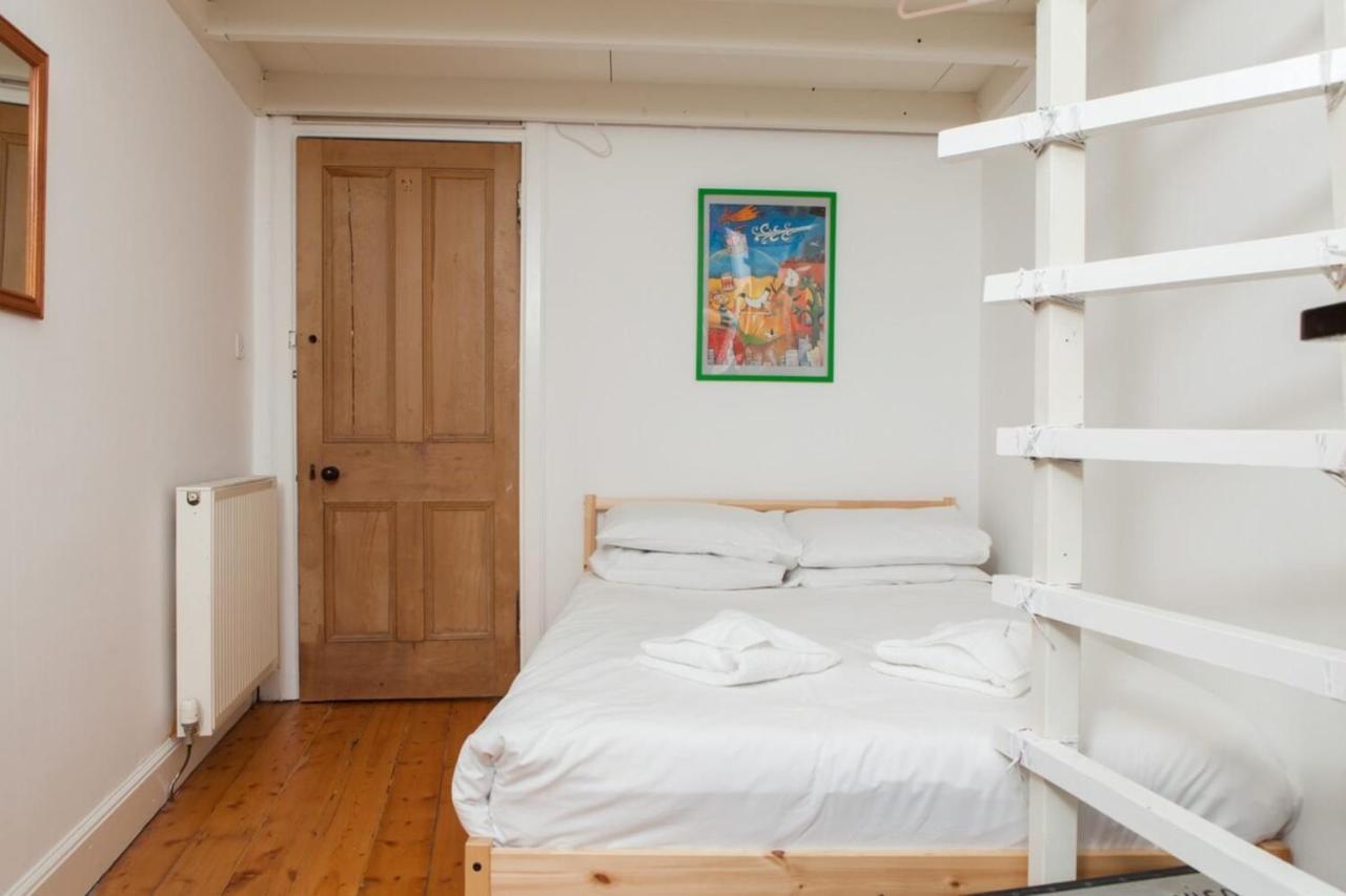 Amazing 4 Bedroom Just Off The Meadows Apartment Edinburgh