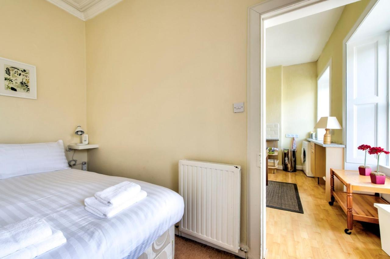 Guestready - Castle View On Quiet Street