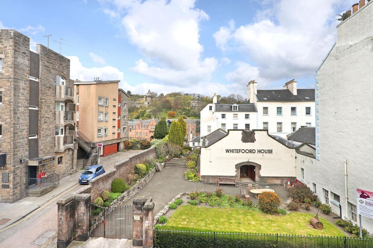 Apartment Joivy Contemporary Royal Mile With Balcony