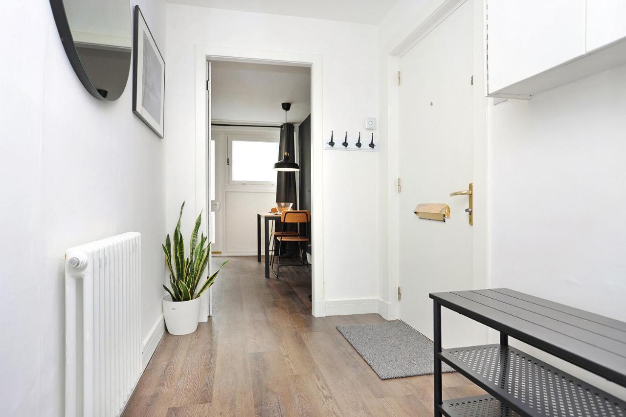 Joivy Contemporary Royal Mile With Balcony Apartment EDI