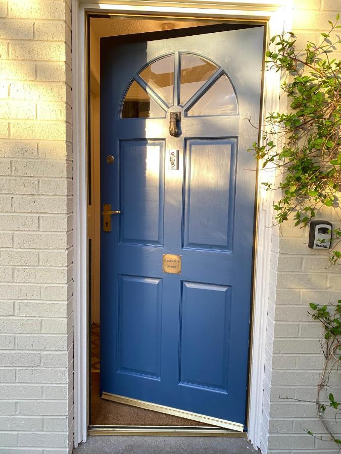 St Margaret's Cottage, Holiday home *