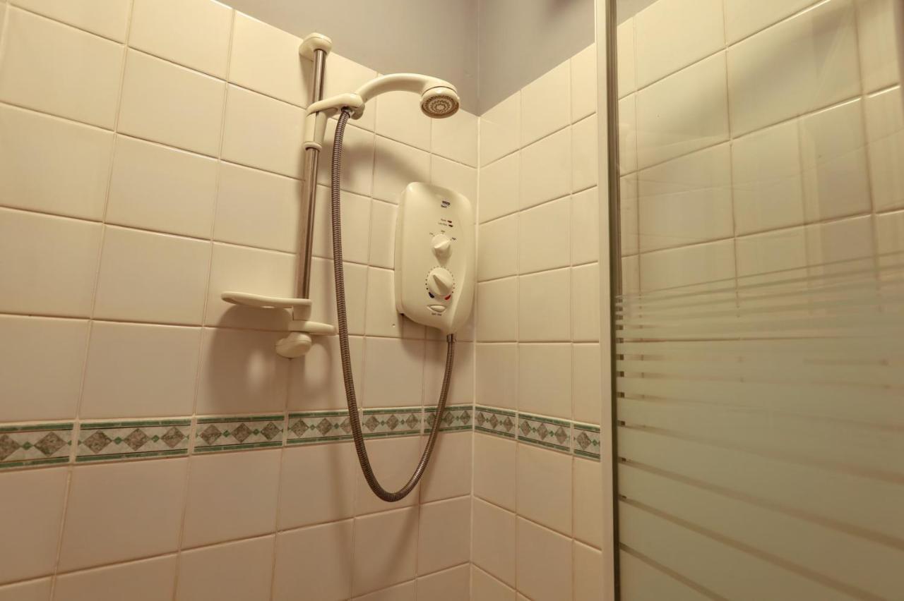 Airdenair Bed & Breakfast Edinburgh