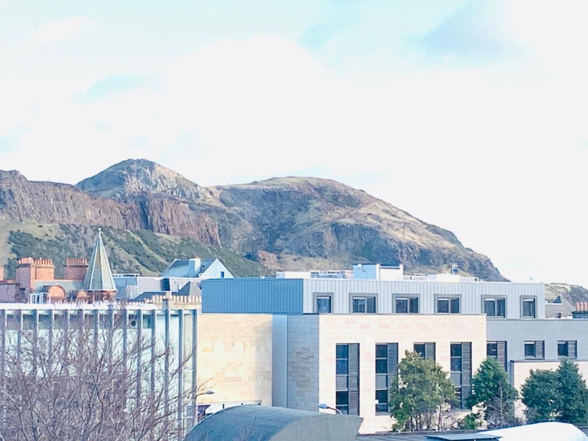Delightful Sunny Flat Edinburgh