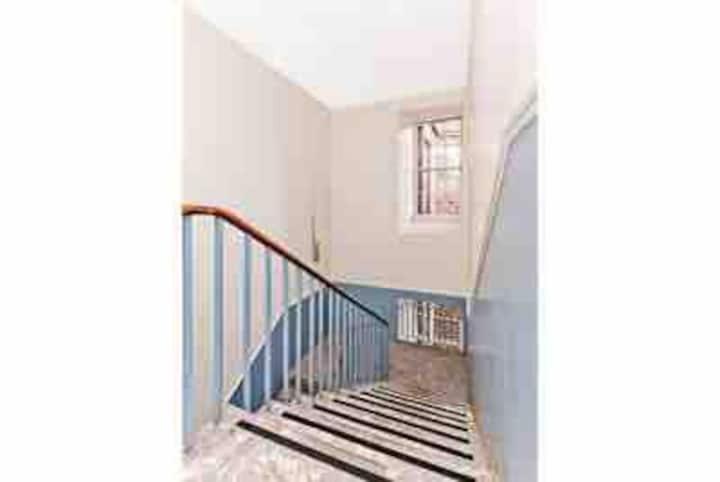 Delightful Sunny Flat Apartment Edinburgh
