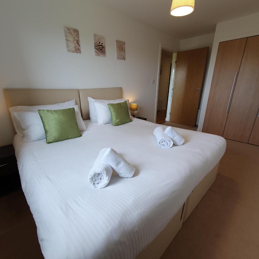 Apartment Lochend Park View EDI