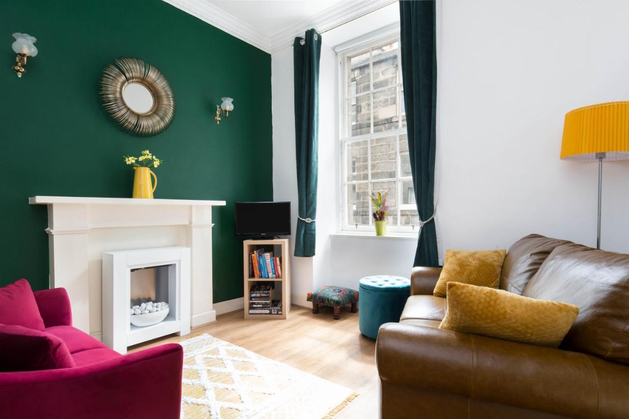 Stockbridge Two Bedroom Apartment Edinburgh