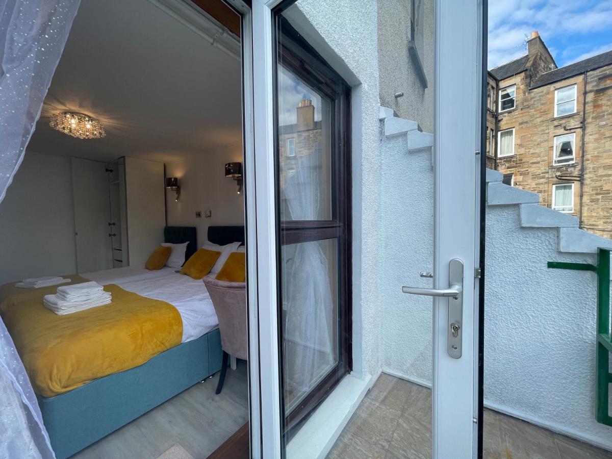 Apartment Comfy Balcony 2 Familyroom Edinburgh