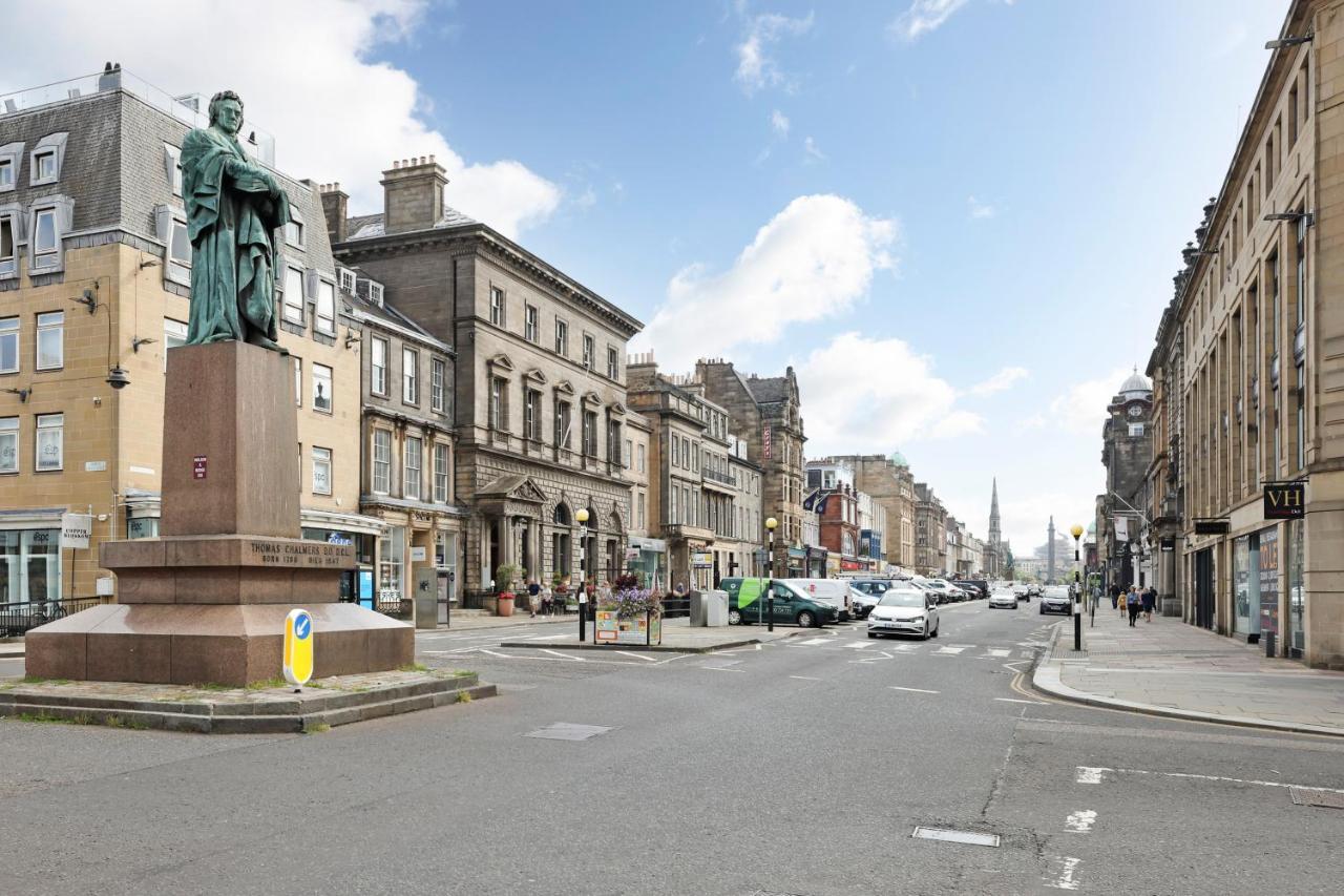 Castle Street 3*