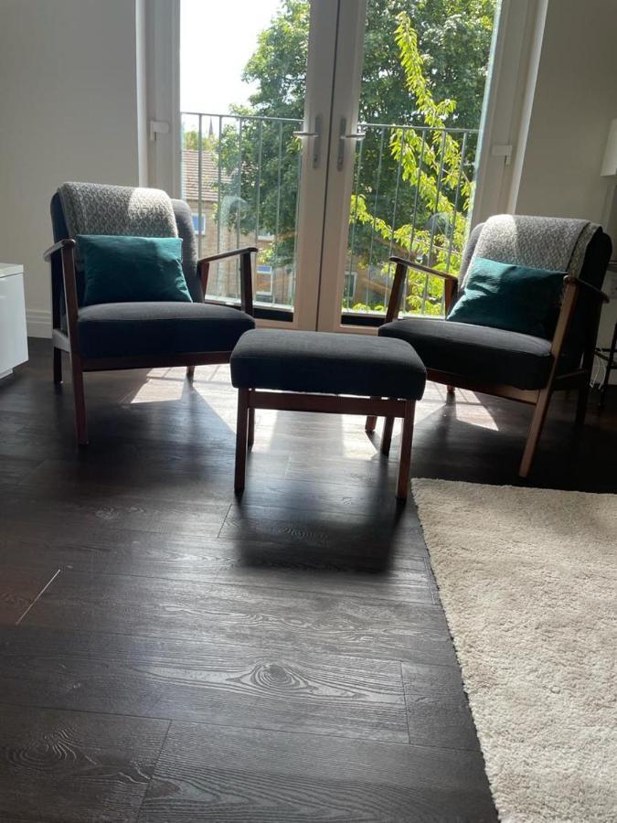 Altido Bright Centre 2bed, 2bath With Free Parking * Edinburgh