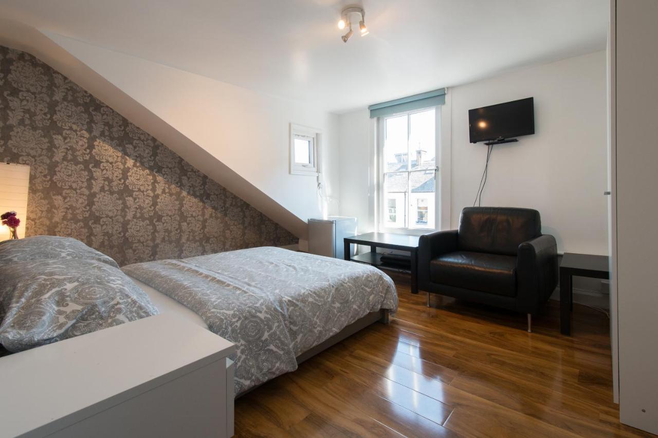 7 Bedroom Townhouse Ferienhaus EDI