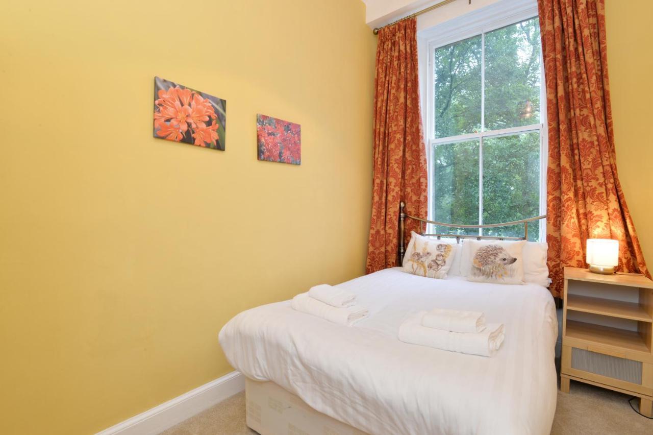 By The Meadows, Close To Centre Apartment *