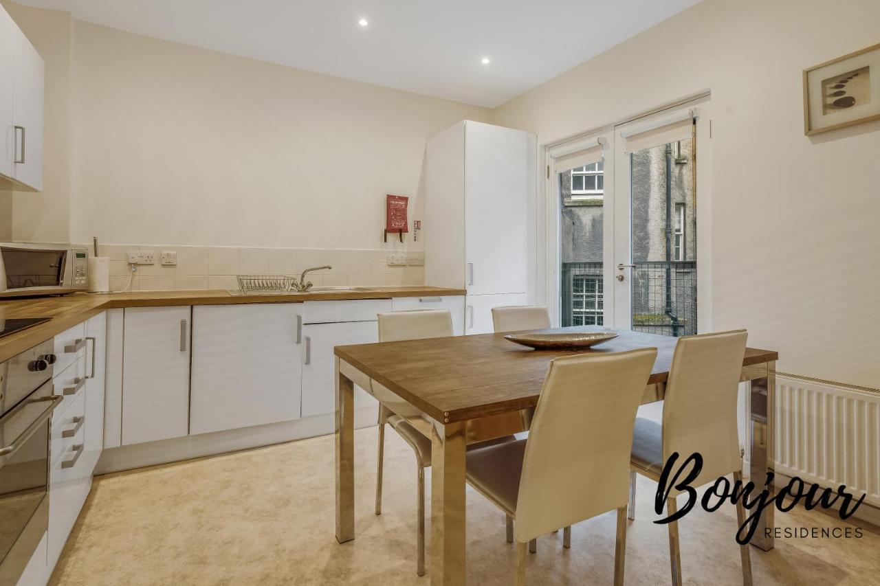 Spacious 2Br-2Ba - Grassmarket - Free Parking By Bonjour Residences Edinburgh EDI