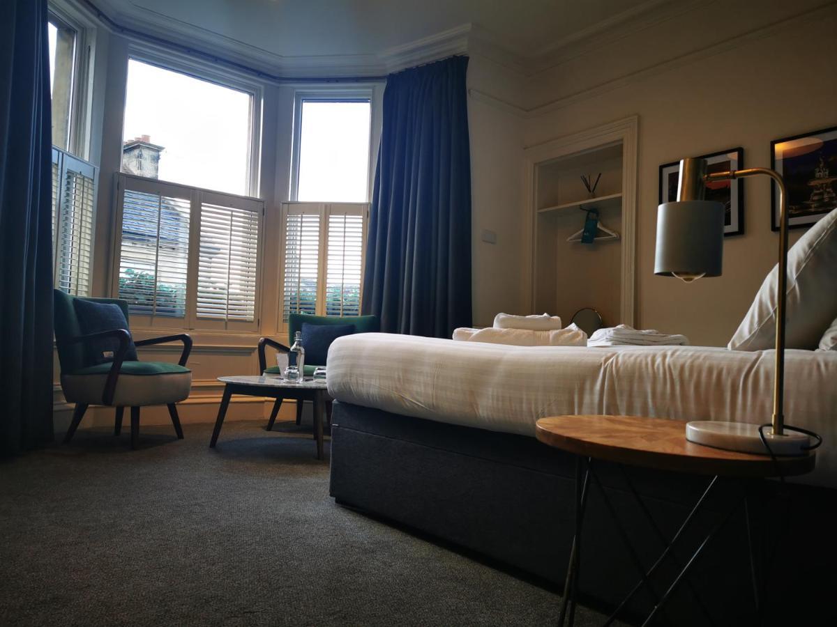 The Balerno Inn *