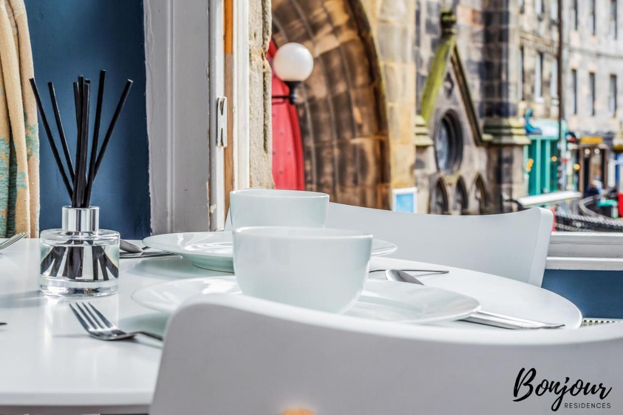 Royal Mile 3br-2ba, 1 Min To Castle - Free Parking & Zip Link Beds By Bonjour Residences Apartment Edinburgh