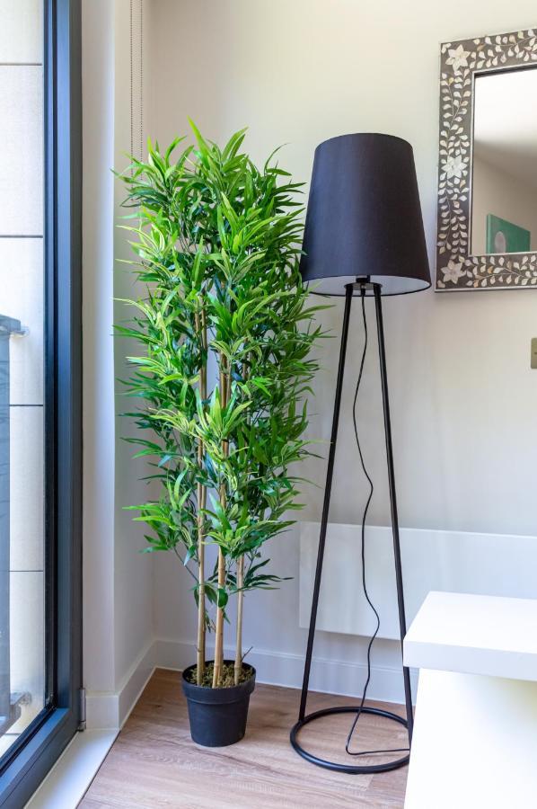 Castle View Luxury 1 Bed Flat Apartment EDI