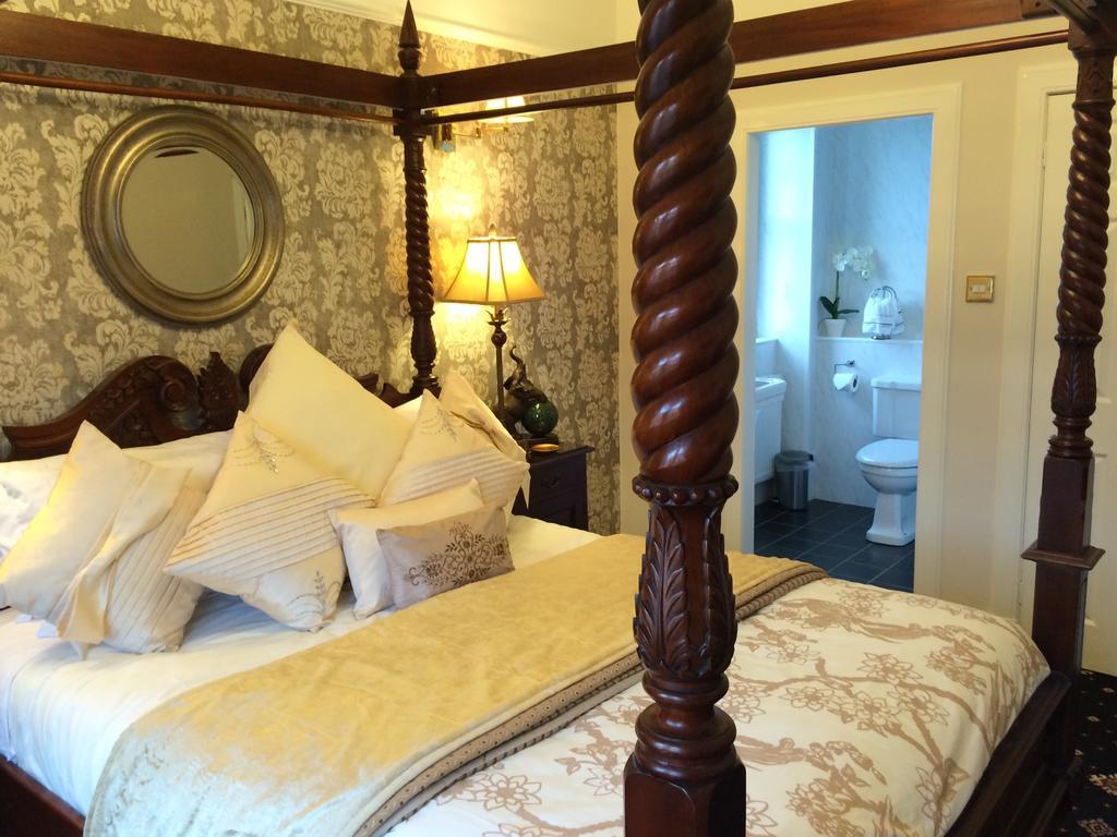 Aaran Guest house 4*