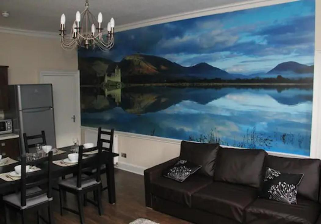 Tron Kirk Apartment EDI