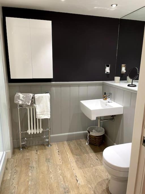 Luxury In The Heart Of The City Apartment