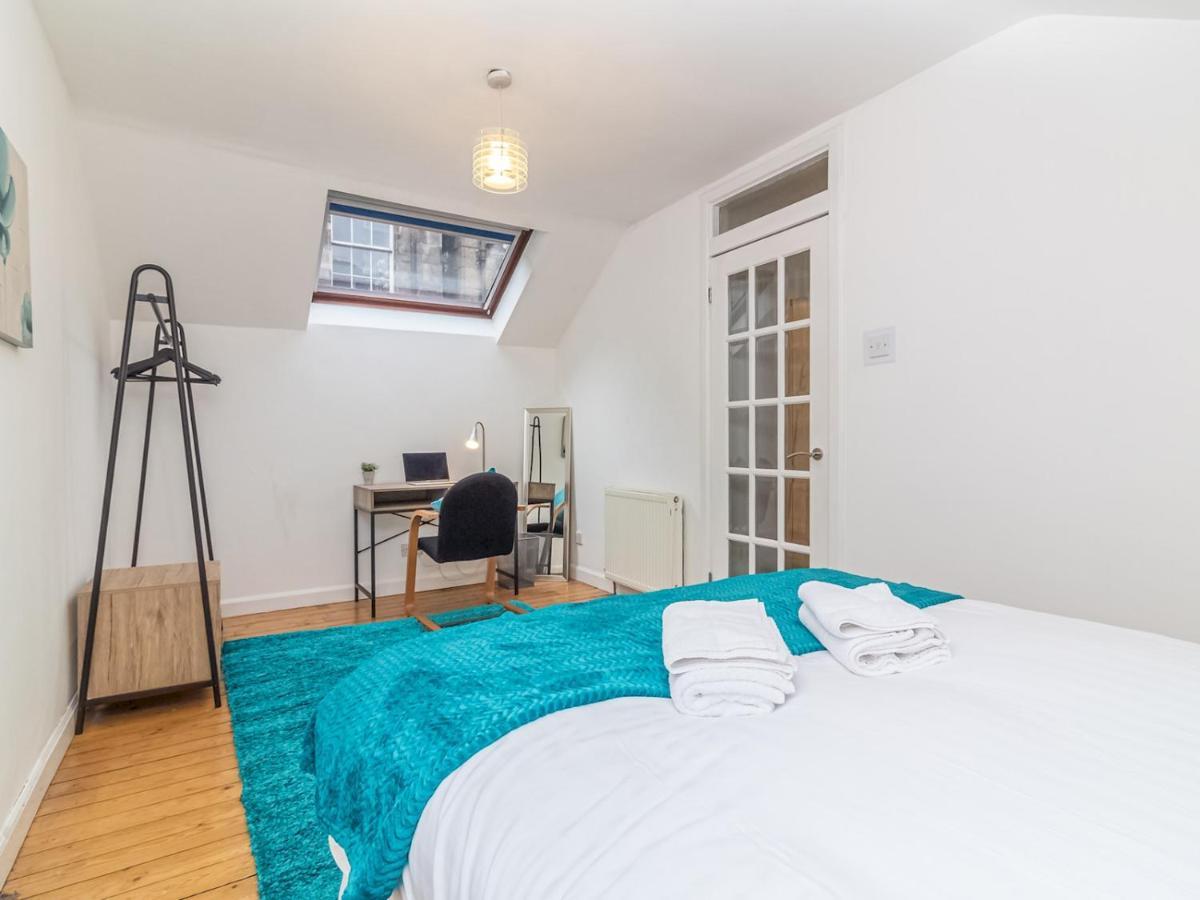 Apartment Pass The Keys 2 Beds Flat With Private Entrance In Centre - Sleeps 4