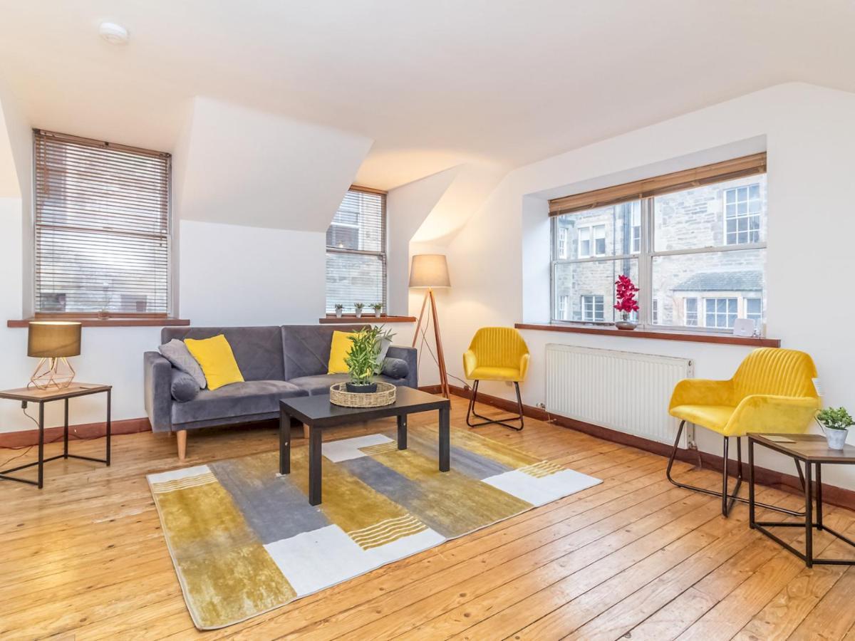 Pass The Keys 2 Beds Flat With Private Entrance In Centre - Sleeps 4 Apartment Edinburgh
