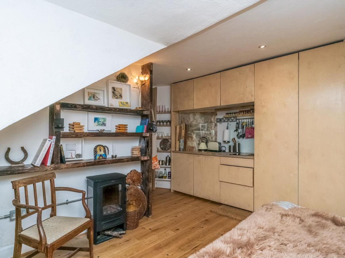 Apartment Pass The Keys Cosy And Stylish Open Plan Studio In New Town *