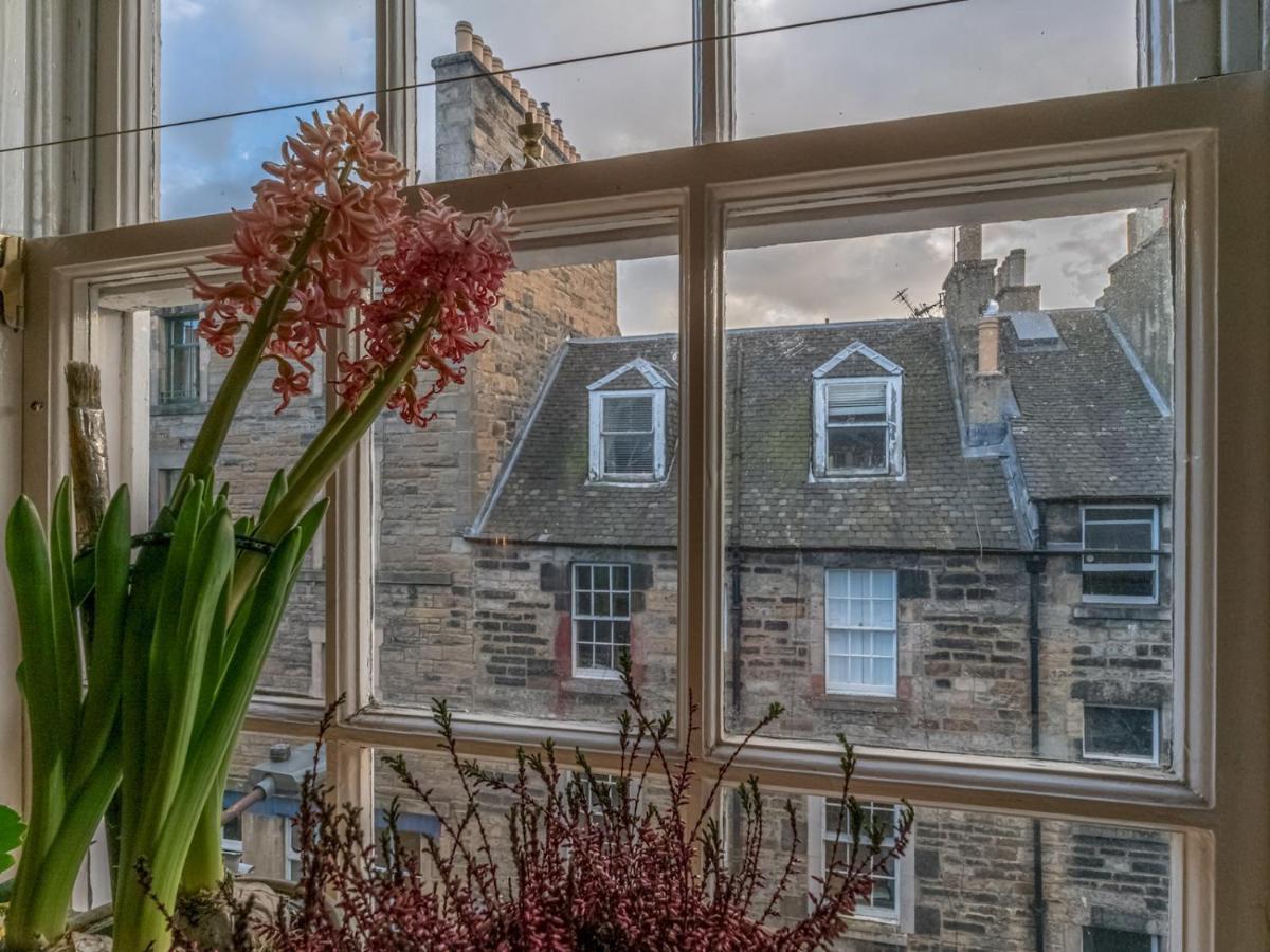 Apartment Pass The Keys Cosy And Stylish Open Plan Studio In New Town EDI