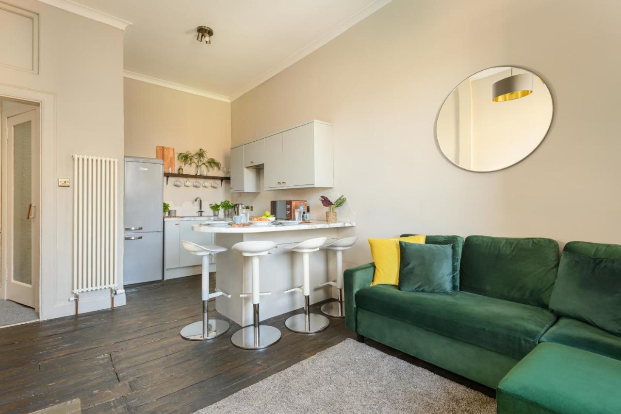 Spacious 2br Leith EDI