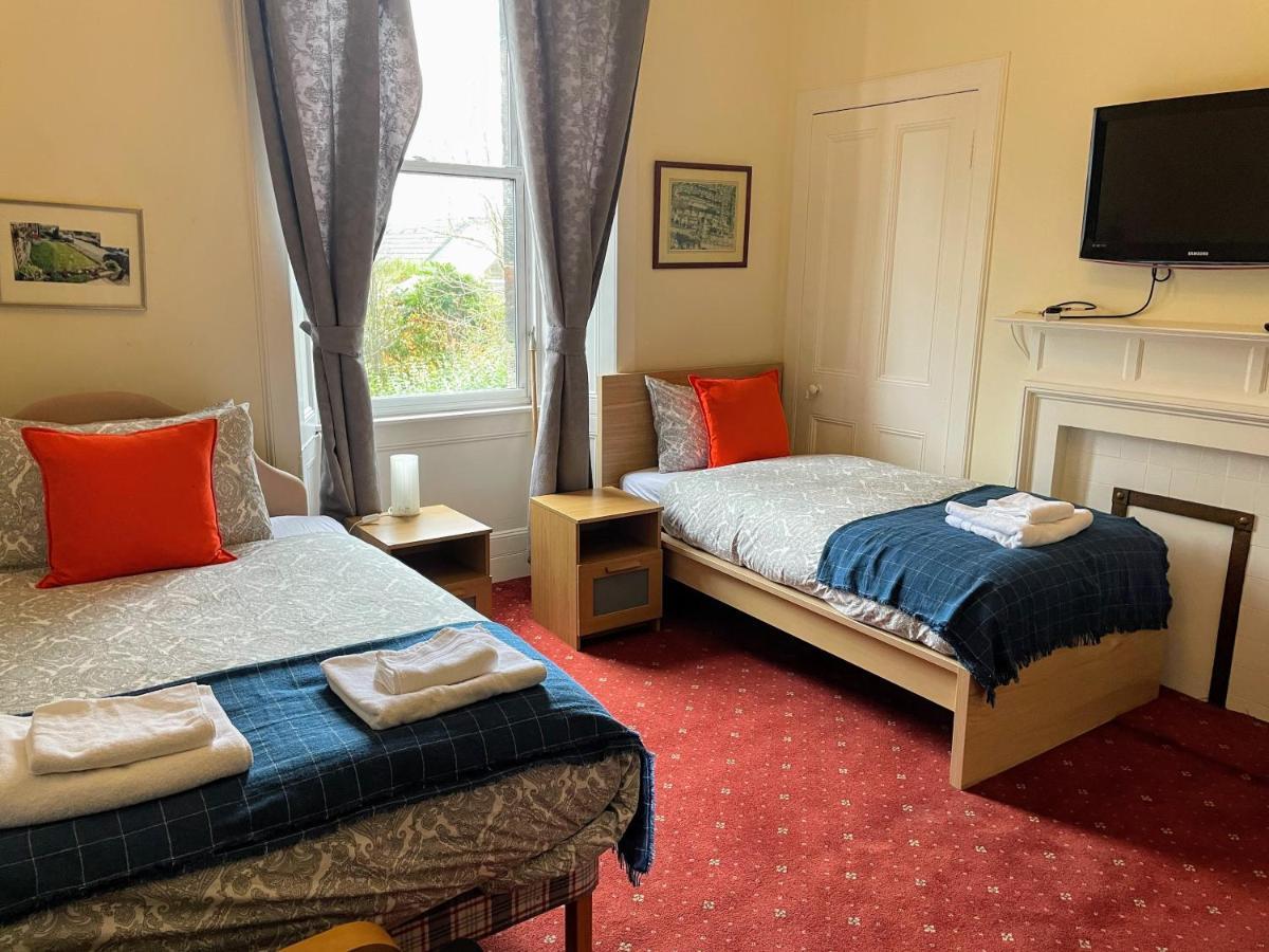 Bed & Breakfast Airdenair 3*
