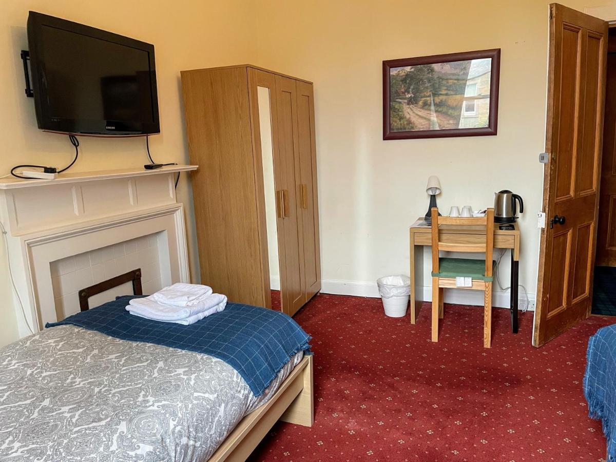 Airdenair 3* Edinburgh