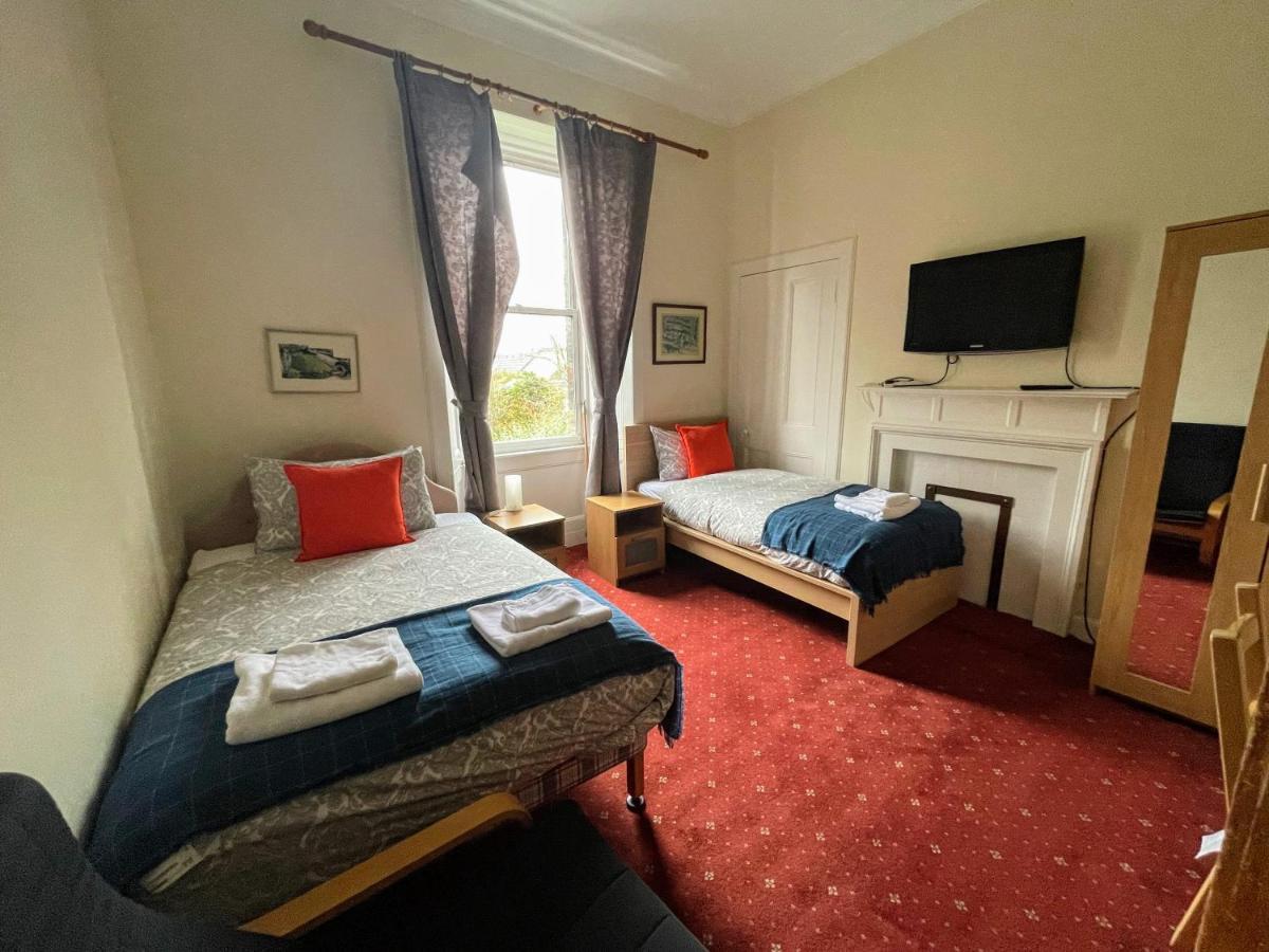 Bed & Breakfast Airdenair 3*