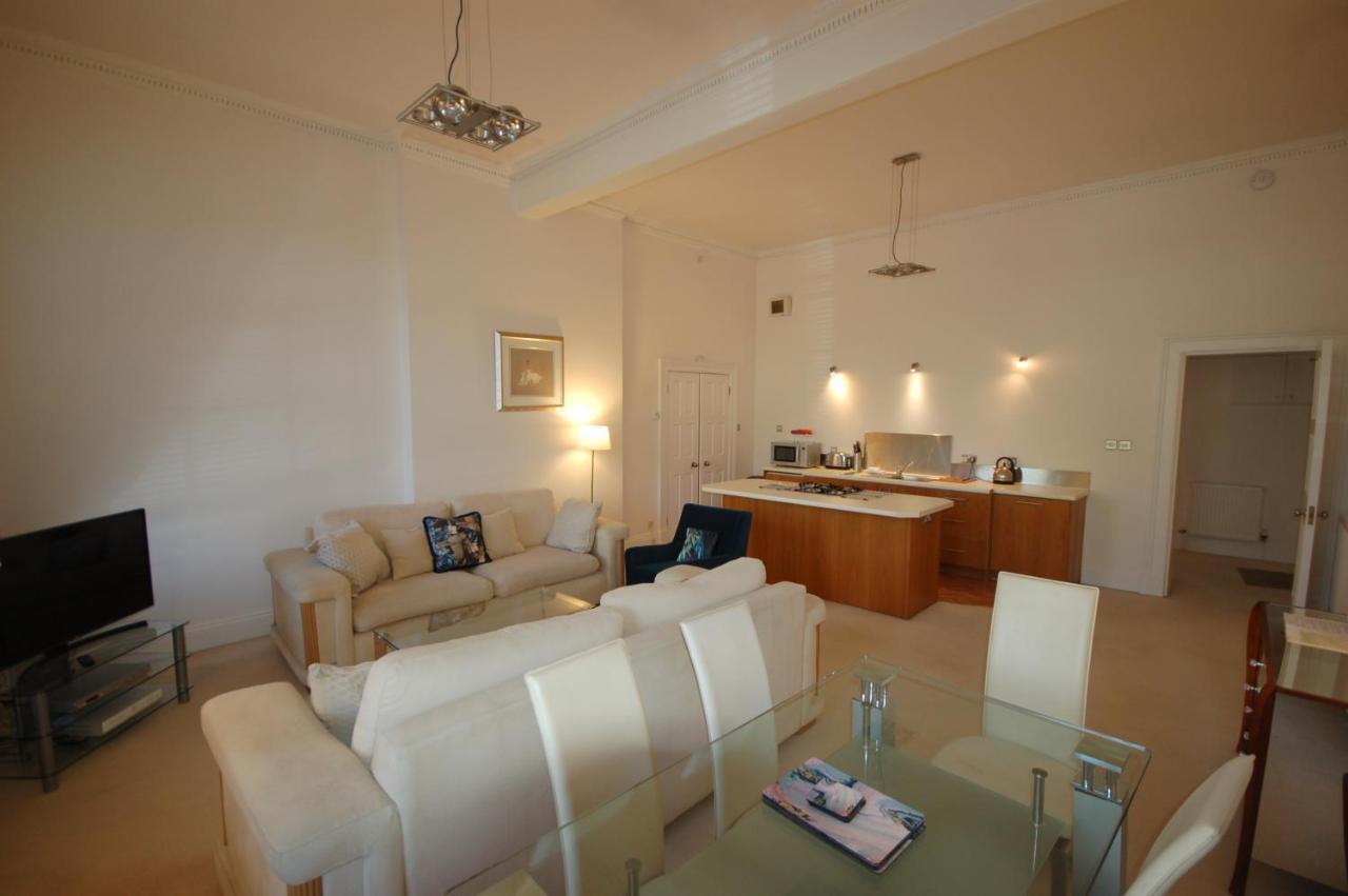 Flats Company - Queen Street - Centre * Edinburgh