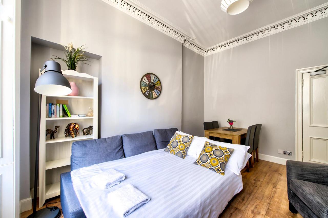 Sleeps 6 Free Parking * Edinburgh