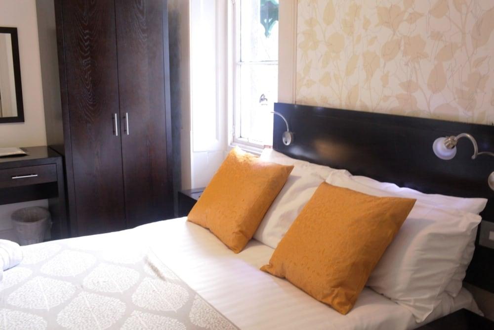 Victoria Park House Hostel Edinburgh